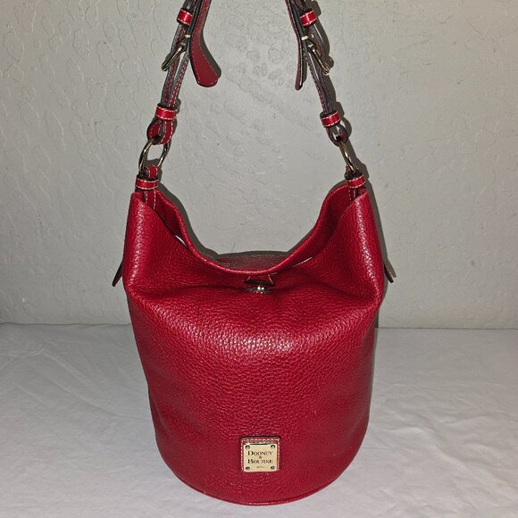 Dooney & Bourke Thea Cherry Red Pebble Grain Leather Feed Bag Shoulder Bag - Picture 1 of 11